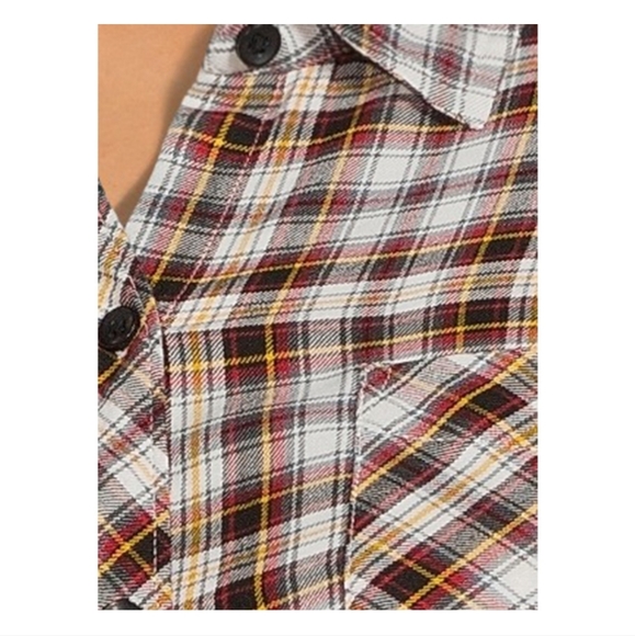 Terra & Sky Women's Plus Size Long Sleeve Plaid Button Shirt - Picture 3 of 3